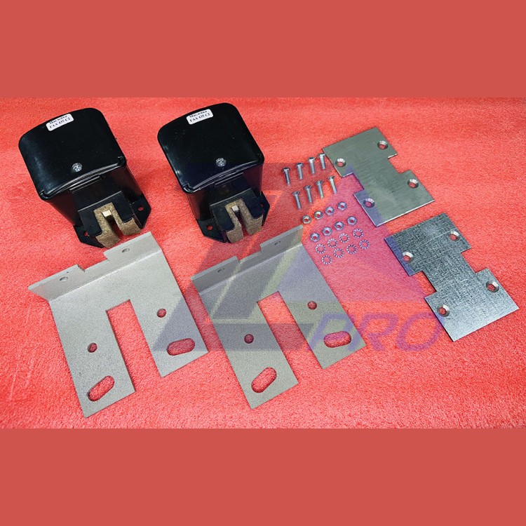 Комплект маслёнок с установочными кронштейнами (FAA435C2-2 шт.,9мм) ZAA2024P1 Otis